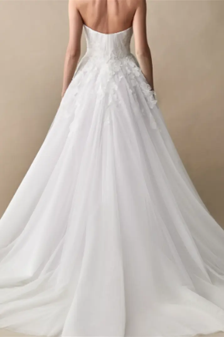 Products-PicR-32655711-SANDYNOURBRIDALLILYDRESSBACK.png